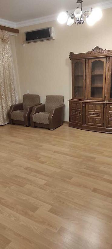 doşəmə boyası: İcarəyə verilir 2 otaqlı yeni tikili 62 m², 20 Yanvar m. 550 AZN/ay 2 — 8