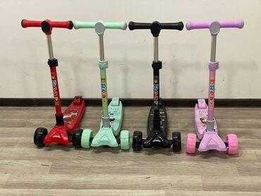 Uşaqlar üçün işıqlı scooterlər somakatlar Hündürlük tənzimlənməsi