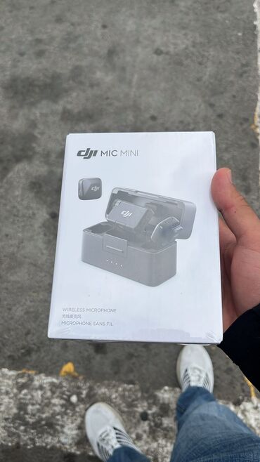 Milli musiqi alətləri: DJI Mic Mini – Simsiz mikrofon sistemi Xüsusiyyətlər: - Kiçik, yüngül