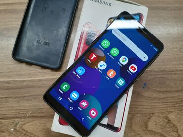 sadə telfonlar: Samsung Galaxy A01 Core, 16 ГБ, цвет - Черный, Кнопочный, Сенсорный, Две SIM карты