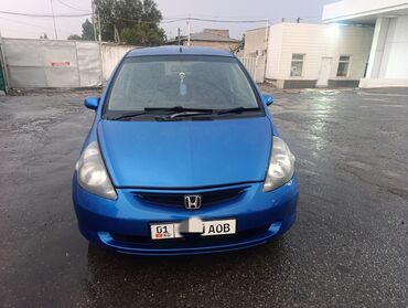 продам шины бу бишкек: Honda Fit: 2003 г., 1.3 л, Вариатор, Бензин, Хэтчбэк