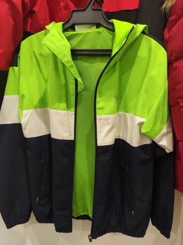 Прокат детских карнавальных костюмов: Куртки для мальчиков зимние, осенне-весенние ветровки, красная куртка — 6