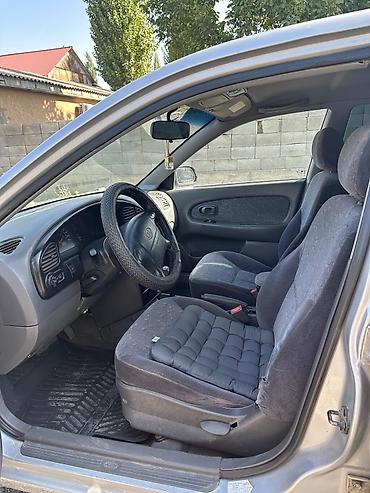 чехлы бу: Kia Spectra: 2007 г., 1.6 л, Автомат, Бензин — 5