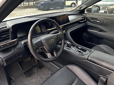 Toyota: Toyota Crown: 2023 г., 2.5 л, Гибрид, Кроссовер — 8
