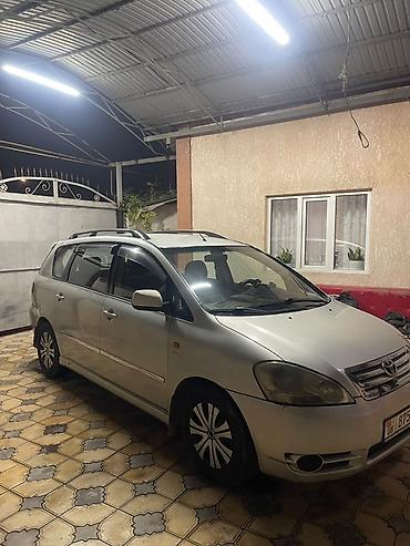 wuling starlight 730: Toyota Avensis: 2003 г., Механика, Дизель, Минивэн — 4