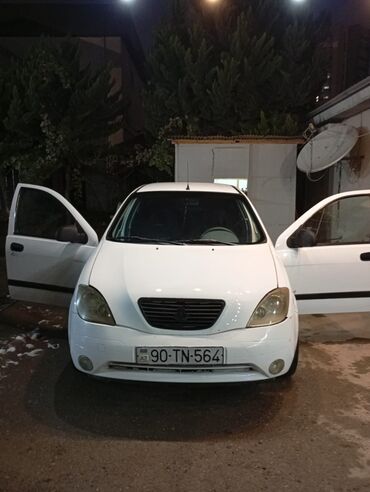 Saipa: Saipa Tiba: 1.5 l | 2013 il Sedan