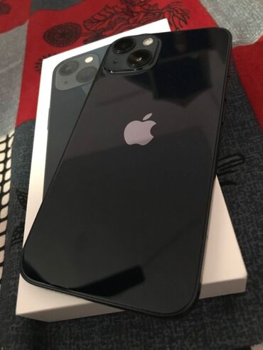 Apple iPhone: IPhone 14, Б/у, 128 ГБ, Черный, Зарядное устройство, Защитное стекло, Чехол, 90 %