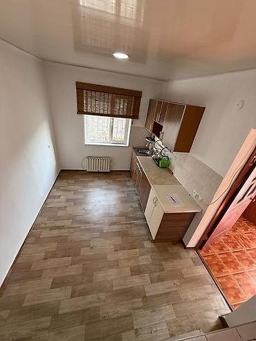 Продажа коттеджей и домов: 💎СРОЧНО ПРОДАЕТСЯ ДОМ 🏢Комнат: 2 📍Район: Ленинский район 🏘️Микрорайон — 5