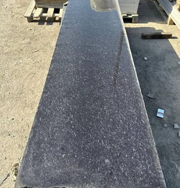 Фасадные гранитные плитки: Размер: Другой размер мм, Серый — 1