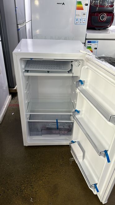 Холодильники: Холодильник Avest, Новый, Однокамерный, De frost (капельный), 55 * 85 * 55 — 12