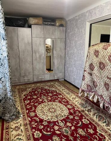 кызыл кошчу: 2 комнаты, 40 м², Хрущевка, 4 этаж