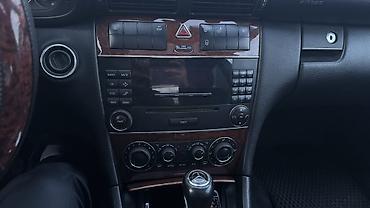 мерседес е клас 210: Mercedes-Benz C-Class: 2005 г., 3.5 л, Бензин, Седан — 9
