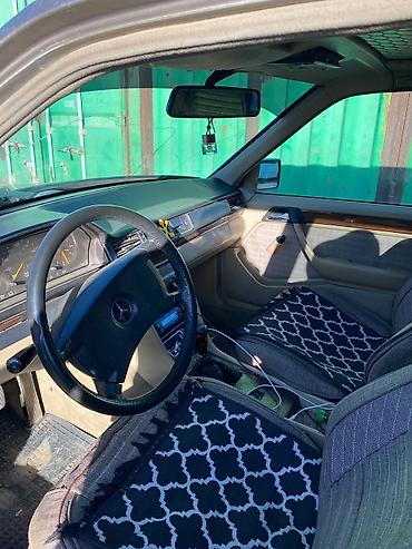 стрим 2001: Mercedes-Benz W124: 1991 г., 2 л, Механика, Дизель, Седан — 5