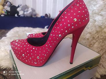 Bir dəfə geyinilib bir saatlıq . stiletto qaşli, baxa alınıb lalafo.az -da Bir dəfə geyinilib bir saatlıq . stiletto qaşli, baxa alınıb