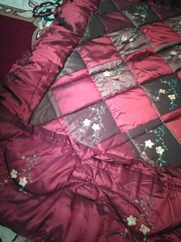 Örtüklər: Yataq üçün Yeni Yataq örtüyü — 4