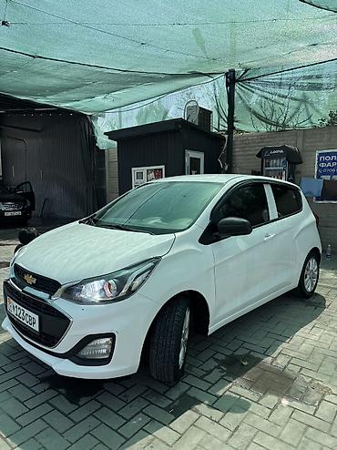 spark 2016: Chevrolet Spark: 2019 г., 1 л, Вариатор, Бензин, Седан — 4
