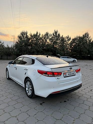 Kia K5: 2017 г., 0.2 л, Автомат, Газ, Седан