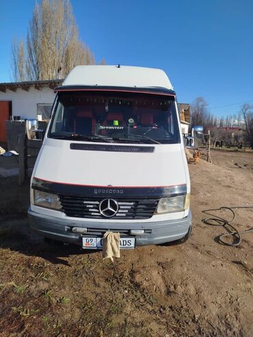 ешка 3 2: Mercedes-Benz Sprinter: 1991 г., 2.3 л, Механика, Дизель, Фургон