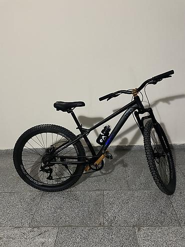 27.5 bmx gtr 359 qara reng 2 heftedir alinib cox surulmeyib ciddi