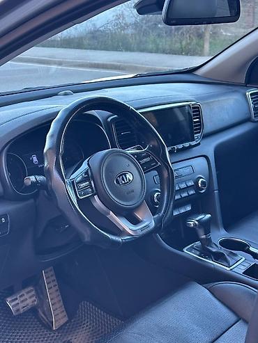 киа 2018: Kia Sportage: 2018 г., 2 л, Автомат, Дизель, Кроссовер — 2
