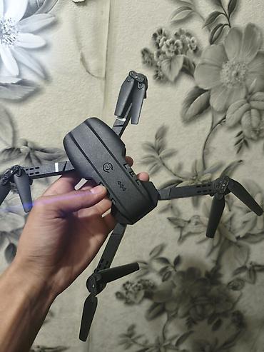 Дроны: Складной квадрокоптер Drone Pro с камерой и полным комплектом — 4