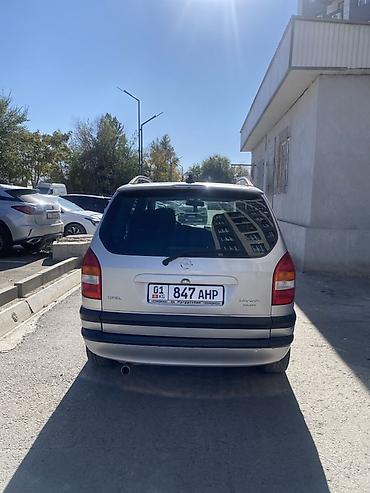 Opel: Opel Zafira: 2002 г., 2.2 л, Автомат, Бензин, Минивэн — 2