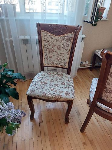Masalar: Klassik dizaynlı massiv taxtadan yemək/qonaq masası, 8 stul və 2 — 6