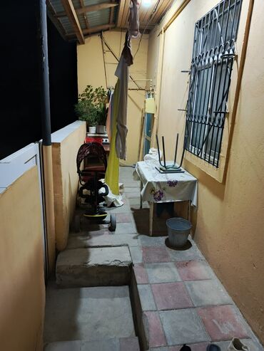 Həyət evləri və villaların satışı: 3 otaqlı həyət evi — geniş eyvanlı - Girişdə örtülü, işıqlı eyvan — 2