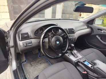 BMW: BMW 318: 2 l | 2004 il Sedan — 8