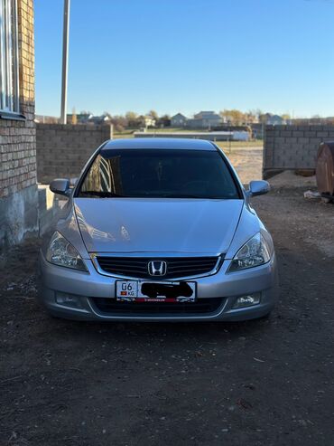 Honda: Honda Accord: 2003 г., 2.4 л, Механика, Газ, Седан