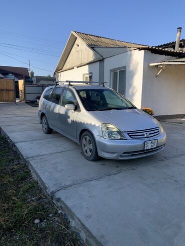 продаю связи с переездом: Honda Stream: 2002 г., 2 л, Автомат, Бензин, Универсал