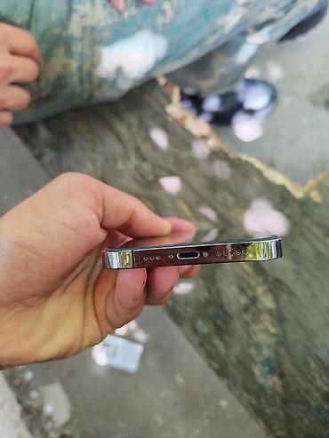 iphone 12 2 ci el: IPhone 12 Pro, 128 GB, Graphite, Simsiz şarj, Zəmanət, Face ID — 2