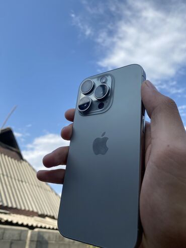 телефоны в оше: IPhone 15 Pro, Б/у, 256 ГБ, Natural Titanium, Защитное стекло, 99 %