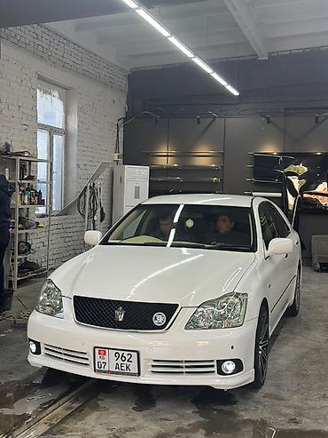 Toyota Crown: 2004 г., 3 л, Автомат, Бензин, Седан