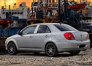 chery tiggo t11: Geely MK: 1.5 l | 2011 il 20000 km Sedan — 4