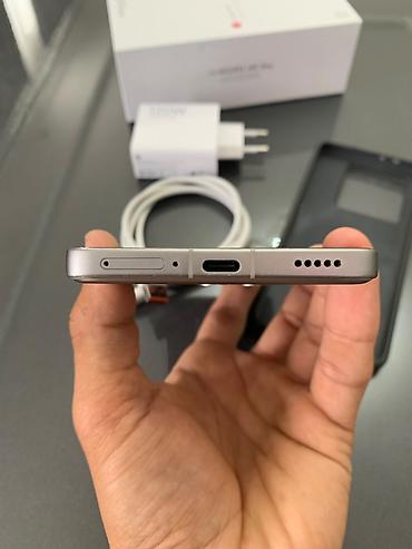playstation 4 pult: Xiaomi 14T Pro, 512 GB, rəng - Gümüşü — 6