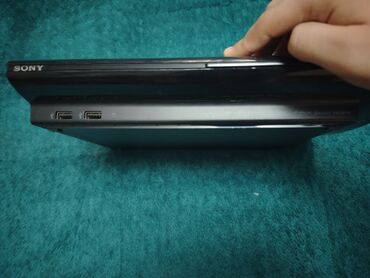 PS2 & PS1 (Sony PlayStation 2 & 1): Sony PlayStation 3 Super Slim (CECH-4xxx seriyası) - Rəng: qara, üst