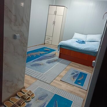 Посуточная аренда комнат: Гостевые комнаты/мини-гостевой дом. - Просторная комната с двумя — 2