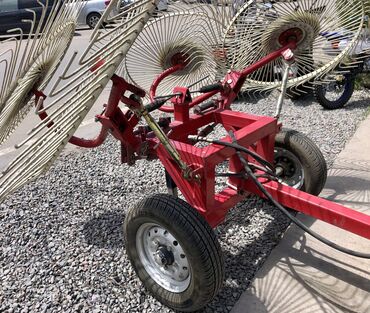 грабли тракторные в Кыргызстан | СЕЛЬХОЗТЕХНИКА: Грабли ворошилки ГВВ-4М «Техномаш» Предназначены для сгребания трав