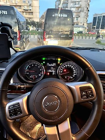 3 e30: Jeep Grand Cherokee: 3.6 l | 2012 il 90170 km Ofrouder/SUV — 6