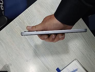 redmi 12 ekran: Xiaomi 12, 256 GB, rəng - Gümüşü, 
 İki sim kartlı — 5