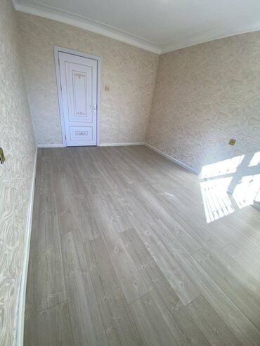 Köhnə tikili: Bakı, Qaraçuxur qəs., 4 otaqlı, Köhnə tikili, 99 kv. m — 2