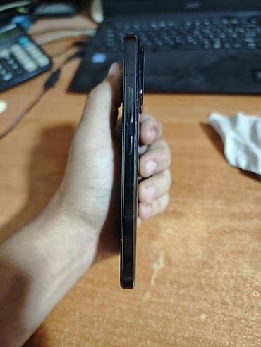 google: Xiaomi, 13, Б/у, 256 ГБ, цвет - Черный, 2 SIM, eSIM — 4