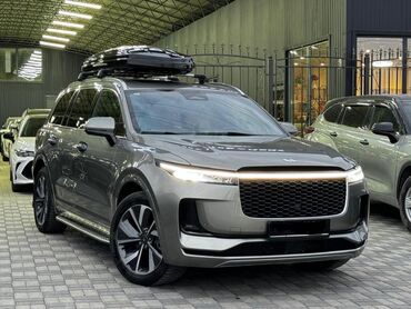 русификация авто: Lixiang One: 2022 г., 1.2 л, Автоматические, Электромобиль, Кроссовер