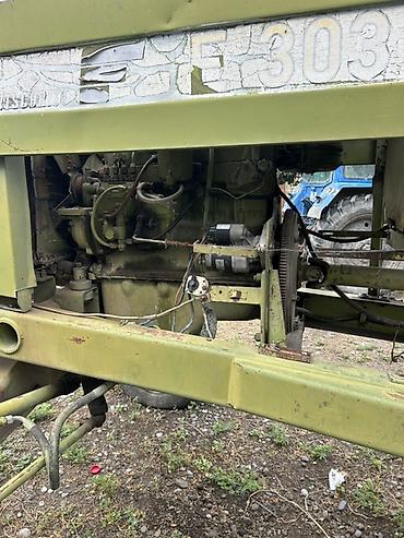traktor altlıqlı bej bosonojkalar: Özünüidarə olunan biçən: Fortschritt E 303 (saman/ot biçini üçün) - — 4