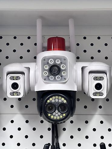 лампочка с камерой: Уличная Wi‑Fi IP‑камера видеонаблюдения с поворотным модулем и — 1