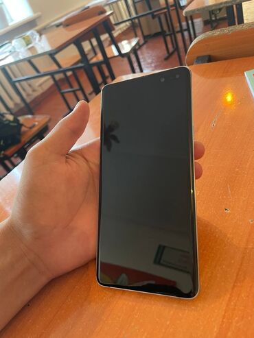 Мобильные телефоны: Samsung Galaxy S10 5G, Б/у, 256 ГБ, цвет - Серебристый, 1 SIM