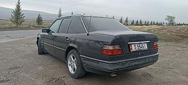 Mercedes-Benz: Mercedes-Benz W124: 1993 г., 2.2 л, Механика, Бензин, Седан — 6