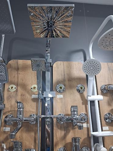Duş başlıqları: Kvadrat başlıqlı duş sistemi – üst yağmur duşu və əl duşu ilə — 2