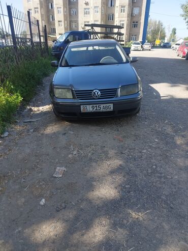 wolsvagen jetta: Volkswagen Jetta: 2003 г., 2 л, Автомат, Бензин, Седан